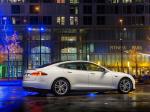 Tesla Model S 60 2012 года (WW)